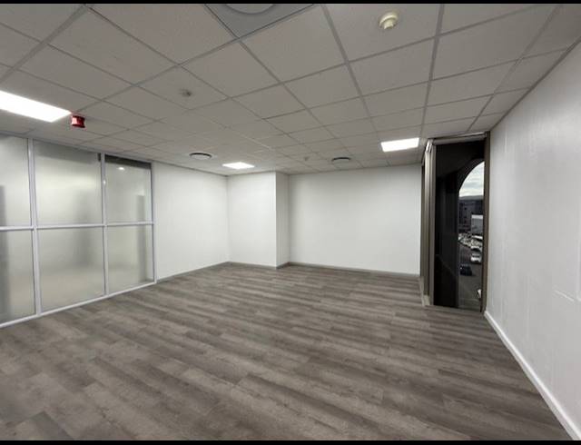 472M² OFFICE TO LET IN CLAREMONT